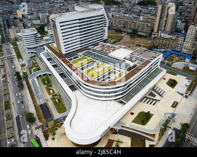 ZUNYI, CHINA - 12. MAI 2022 - ein Foto vom 12. Mai 2022 zeigt die bevorstehende Operation des Kweichhow Moutai Krankenhauses in Zunyi, Provinz Guizhou, Stockfoto