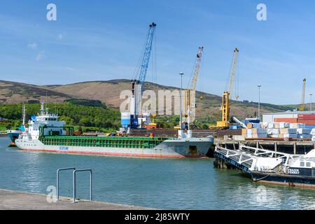 Warrenpoint Harbour, der zweitgrößte Handelshafen in Nordirland Stockfoto