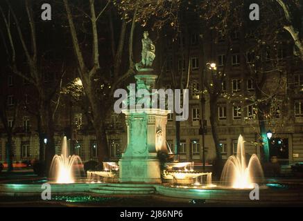 FUENTE DE APOLO O DE LAS CUATRO ESTACIONES REALIZADA ENTRE 1781 Y 1802. Autor: VENTURA RODRIGUEZ. LAGE: PASEO DEL PRADO. MADRID. SPANIEN. Stockfoto