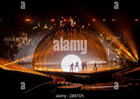 Turin, Italien. 13.. Mai 2022. 2022-05-13 13:36:19 TURIN - WRS aus Rumänien während der Generalprobe des Finales des Eurovision Song Contest. ANP SANDER KING netherlands Out - belgium Out Credit: ANP/Alamy Live News Stockfoto