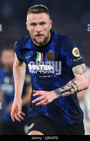 Milan Skriniar von Internazionale in Aktion während des italienischen Pokals, dem Finale des Fußballspiels zwischen dem FC Juventus und dem FC Internazionale am 11. Mai 2022 im Stadio Olimpico in Rom, Italien - Foto: Federico Proietti/DPPI/LiveMedia Stockfoto