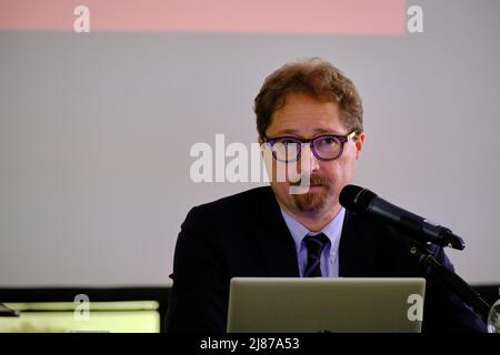 Modena, Italien. 13.. Mai 2022. Modena, Telmo Pievani im Stadtmuseum für „Primordiali“. Kredit: Fadege/Alamy Live Nachrichten Stockfoto