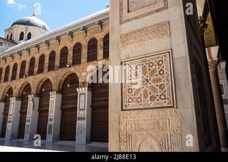 Damaskus, Syrien - Mai 2022: Die Umayyad-Moschee, auch bekannt als die große Moschee von Damaskus Stockfoto