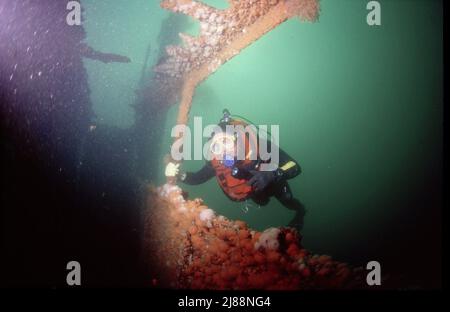 Der Diverer auf der SS Hispania sank am on18. Dezember 1954, nachdem er die Sgeir More getroffen hatte, weigerte sich Kapitän Ivan Dahn zu verlassen und entschied sich, mit dem Schiff abzusteigen. Stockfoto