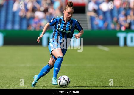 ROTTERDAM, NIEDERLANDE - 14. MAI: Nikita Tromp von Ajax während des Pure Energie Eredivisie Vrouwen-Spiels zwischen Feyenoord und Ajax am 14. Mai 2022 im Stadion de Kuip in Rotterdam, Niederlande (Foto: Hans van der Valk/Orange Picles) Stockfoto