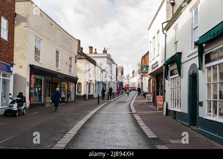 Woodbridge Suffolk UK Februar 22 2022: Die beliebte Marktstadt Woodbridge, im Osten von Suffolk am Ufer des Flusses Deben Stockfoto