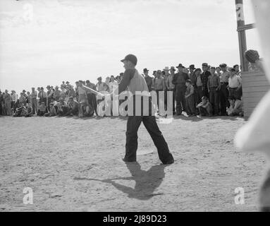Ballspiel. Shafter-Lager. Kalifornien. Stockfoto