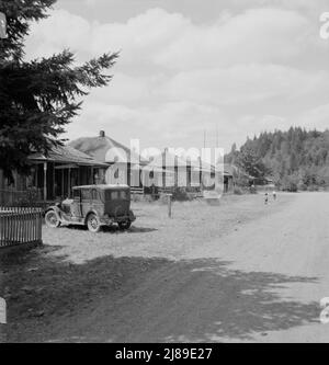 [Ohne Titel, möglicherweise verwandt mit: WESTERN Washington, Grays Harbor County, Malone, Washington. Firmenhäuser der geschlossenen Mühle, heute hauptsächlich von Arbeitern der Works Projects Administration (WPA) besetzt. Stockfoto