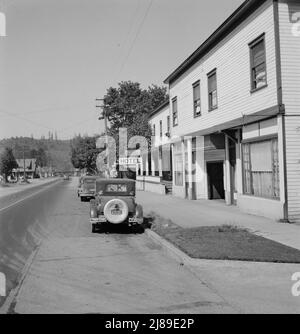 West-Washington, Thurston County, Tenino. Verlassen der Stadt auf der US 99. Stockfoto