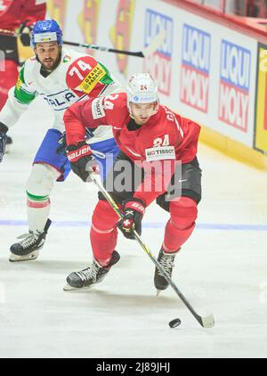 Helsinki, Finnland. 14.. Mai 2022. Tobias Geisser Nr. 24 der Schweiz im Spiel SCHWEIZ - ITALIEN IIHF EISHOCKEY WELTMEISTERSCHAFT Gruppe B in Helsinki, Finnland, 14. Mai 2022, Saison 2021/2022 © Peter Schatz / Alamy Live News Stockfoto
