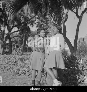 [Untitled photo, möglicherweise verwandt mit: Dayton Beach, Florida. Bethune-Cookman College. Studenten]. Stockfoto