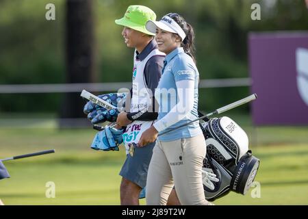 BANG KAPONG THAILAND - 13. Mai: Patty Tavatanakit aus Thailand auf Loch 18 während der zweiten Runde der Aramco Team Series im Thai Country Club am 13. Mai 2022 in Bang Kapong, Thailand (Foto by Orange Picturs) Stockfoto