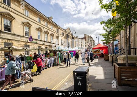 Freitagsmarkt am 13. Mai 2022 in Chippenham, Wiltshire, Großbritannien Stockfoto