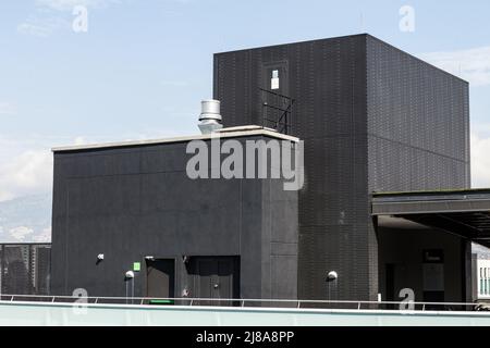 Architektur und Konstruktionen - eine Terrasse in einem modernen Gebäude. Stockfoto