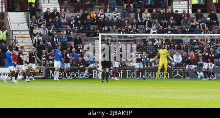 Tynecastle Park Edinburgh, Schottland, Großbritannien, 14.. Mai 22. Hearts vs Rangers Cinch Premiership Match. Cedric Itten der Rangers (11) erzielt Ausgleich gegen Herz Kredit: eric mccowat/Alamy Live News Stockfoto