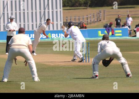 14. Mai 2022. London, Großbritannien. Dan Worrall bowelt als Kent Surrey am dritten Tag des County Championship-Spiels in Beckenham antreten. David Rowe/Alamy Live News Stockfoto