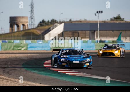 25 Panis Aurelien (Fra), Niederhauser Patric (SWI), Sainteloc Junior Team, Audi R8 LMS evo II GT3, Aktion während der 2. Runde des GT World Challenge Europe Sprint Cup 2022, vom 13. Bis 15. Mai auf dem Circuit de Nevers Magny-Cours in Magny-Cours, Frankreich - Foto Clément Luck / DPPI Stockfoto