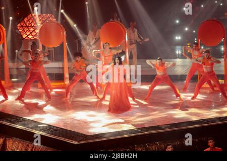 Laura Pausini beim Eurovision Song Contest Grand Final am 14. Mai 2022 in Pala Olimpico, Turin, Italien. Foto Nderim Kaceli Stockfoto