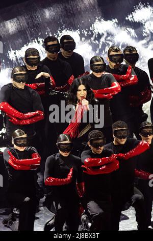 Laura Pausini tritt beim Grand-Finale des Eurovision Song Contest auf. Turin (Italien) am 14.. Mai 2022. Foto von Marco Piovanotto/ABACAPRESS.COM Stockfoto