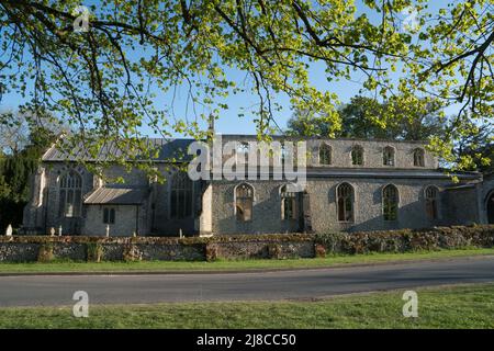 Die Kirche des heiligen Johannes des Evangelisten, Oxborough, Norfolk Stockfoto