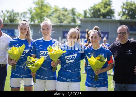 Hoffenheim, Deutschland. 15.. Mai 2022. Flyeralarm Frauen-Bundesliga-Spiel zwischen TSG Hoffenheim und SC Sand im Dietmar-Hopp-Stadion in Hoffenheim, Deutschland Dana Rösiger/SPP Quelle: SPP Sport Pressefoto. /Alamy Live News Stockfoto