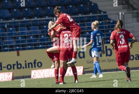 Hoffenheim, Deutschland. 15.. Mai 2022. Flyeralarm Frauen-Bundesliga-Spiel zwischen TSG Hoffenheim und SC Sand im Dietmar-Hopp-Stadion in Hoffenheim, Deutschland Dana Rösiger/SPP Quelle: SPP Sport Pressefoto. /Alamy Live News Stockfoto