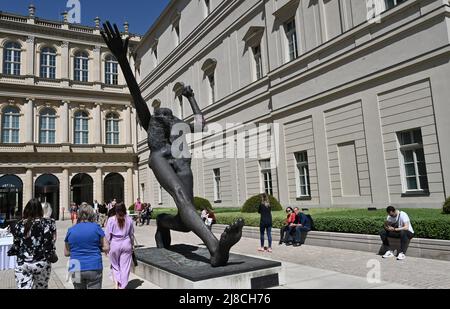 15. Mai 2022, Brandenburg, Potsdam: Mit freiem Eintritt und Führungen durch Hasso Plattners Impressionismus-Sammlung nimmt das Museum Barberini am Internationalen Museumstag Teil. Foto: Bernd Settnik/dpa Stockfoto