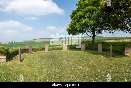 Das Bild zeigt den deutschen Marfaux-Friedhof des Ersten Weltkriegs bei Marfaux. Der Friedhof ist ein Konsolidierungsfriedhof der Soldaten KIA in der Marne-Offensive 1918 Stockfoto