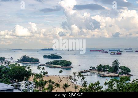 Siloso Strand auf der Insel Sentosa, Singapur. Blick auf kleine Lagunen am Siloso Strand Stockfoto