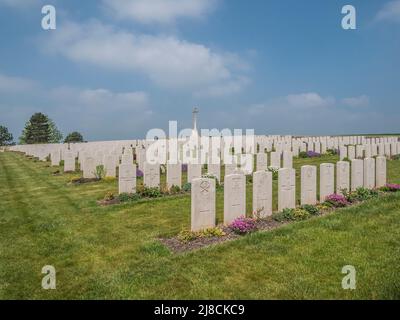 Das Bild zeigt den britischen Friedhof Marfaux aus dem 1. Weltkrieg in der Nähe von Marfaux. Der Friedhof ist von Soldaten, die bei der Marne-Offensive vom Juli 1918 ums Leben kamen Stockfoto