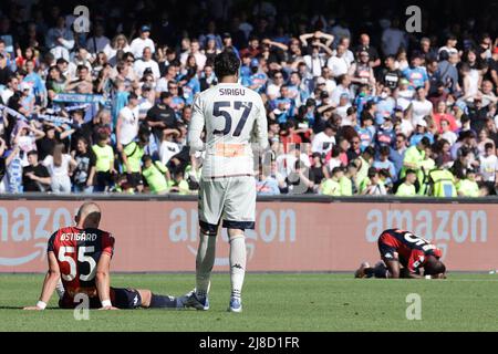 Genua Spieler dejection während der Serie A Fußballspiel zwischen SSC Napoli und Genua CFC im Diego Armando Maradona Stadion in Napoli (Italien), 15.. Mai 2022. Foto Cesare Purini / Insidefoto Stockfoto