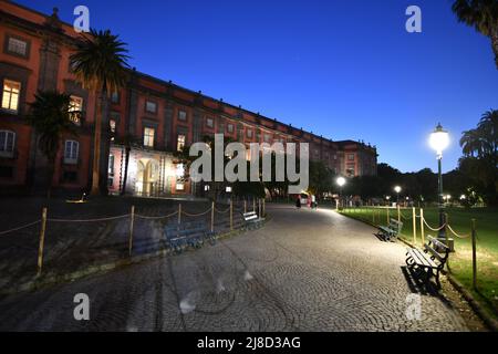 Das Capodimonte Museum, umgeben von einem öffentlichen Park in Neapel, Italien. Stockfoto