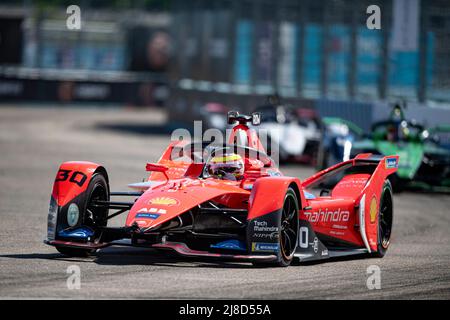 15. Mai 2022, Berlin: Formel E: Berlin E-Prix im Tempelhofer Feld, Rennen: Oliver Roland vom Mahindra Racing Team auf der Strecke. Foto: Fabian Sommer/dpa Stockfoto