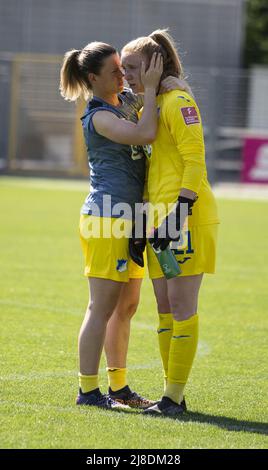 Hoffenheim, Deutschland. 15.. Mai 2022. Flyeralarm Frauen-Bundesliga-Spiel zwischen TSG Hoffenheim und SC Sand im Dietmar-Hopp-Stadion in Hoffenheim, Deutschland Dana Rösiger/SPP Quelle: SPP Sport Pressefoto. /Alamy Live News Stockfoto