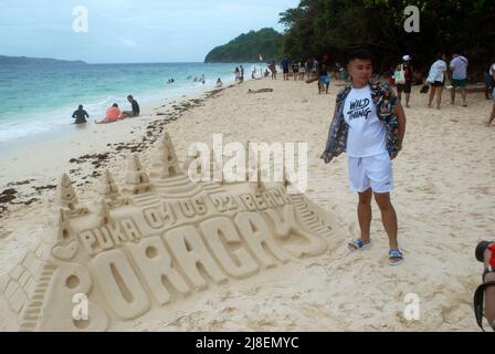 Sand Castle am Puka Shell Beach, Boracay, den Visayas, den Philippinen, Südostasien. Stockfoto