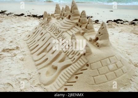 Sand Castle am Puka Shell Beach, Boracay, den Visayas, den Philippinen, Südostasien. Stockfoto