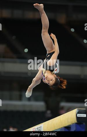 Tokyo Metropolitan Gymnasium, Tokio, Japan. 14.. Mai 2022. Urara Ashikawa, 14. MAI 2022 - Kunstturnen: Der 61. NHK Cup Frauen-Allround-Balance-Strahl am Tokyo Metropolitan Gymnasium, Tokyo, Japan. Kredit: YUTAKA/AFLO SPORT/Alamy Live Nachrichten Stockfoto
