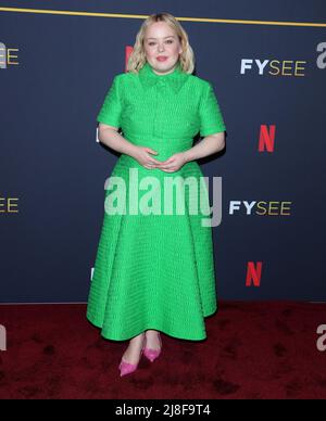 Hollywood, USA. 15.. Mai 2022. Nicola Coughlan trifft am Sonntag, den 15. Mai 2022, beim Bridgerton Los Angeles FYSEE Special Event ein, das im Netflix FYSEE in den Raleigh Studios in Hollywood, CA, stattfindet. (Foto: Juan Pablo Rico/Sipa USA) Quelle: SIPA USA/Alamy Live News Stockfoto