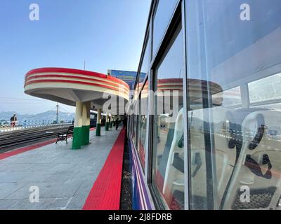 Darjeeling Hill Spielzeugzug und Bahnhof im Himalaya West Bengal Indien Stockfoto