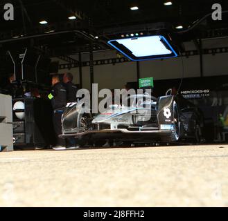 13. Mai 2022, Berlin, Tempelhofer Damm, 12101 Berlin, Deutschland: Berlin: Die Formel-E-Weltmeisterschaft startet am Tempelhofer Flugfeld. 22 Piloten kämpfen um zwei Etappensiege. (Bild: © Simone Kuhlmey/Pacific Press via ZUMA Press Wire) Stockfoto