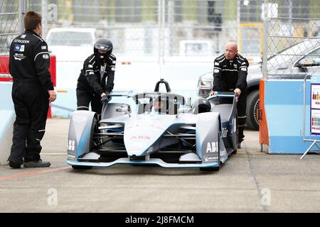 13. Mai 2022, Berlin, Tempelhofer Damm, 12101 Berlin, Deutschland: Berlin: Die Formel-E-Weltmeisterschaft startet am Tempelhofer Flugfeld. 22 Piloten kämpfen um zwei Etappensiege. (Bild: © Simone Kuhlmey/Pacific Press via ZUMA Press Wire) Stockfoto