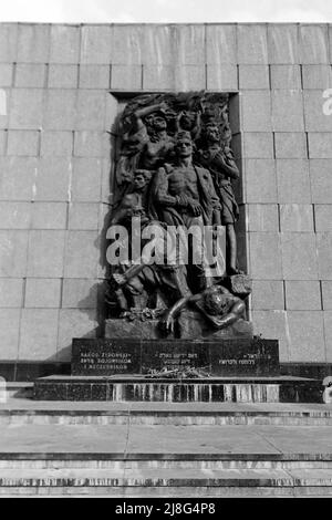 Denkmal für den Kriegsaufstand im Ghetto, Woiwodschaft Masowien, 1967. Denkmal des Aufstands des Warschauer Ghettos, Vovoidschiff Masowia, 1967. Stockfoto