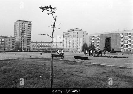 Denkmal für den Kriegsaufstand im Ghetto, Woiwodschaft Masowien, 1967. Denkmal des Aufstands des Warschauer Ghettos, Vovoidschiff Masowia, 1967. Stockfoto