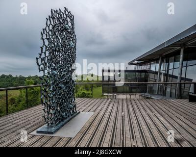 Dies ist die Terrasse des unterirdischen befestigten Komplexes des Caverne du Dragon Museum auf dem Kamm des Chemin des Dames in Nordfrankreich Stockfoto