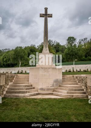 Dies ist der britische Friedhof von Vendresse aus dem Ersten Weltkrieg. Das Gebiet wurde während des Krieges schwer umkämpft mit vielen Gräbern von 1914 dann später im Jahr 1918 während t Stockfoto