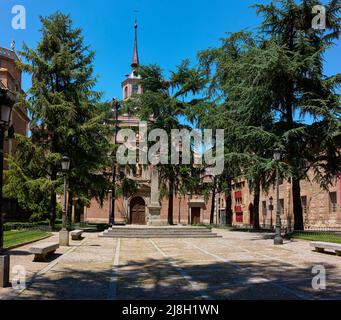 Plaza de las Bernardas. Alcala de Henares, Spanien. Stockfoto