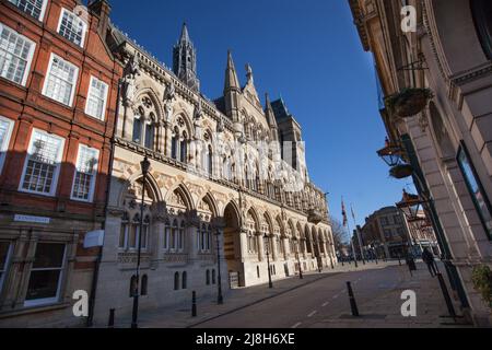 Die Guildhall auf dem ST Giles' Square in Northampton in Großbritannien Stockfoto