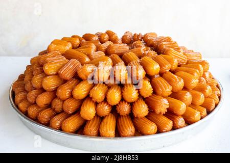 Tulumba Dessert. Traditionelle türkische Küche Delikatessen Stockfoto