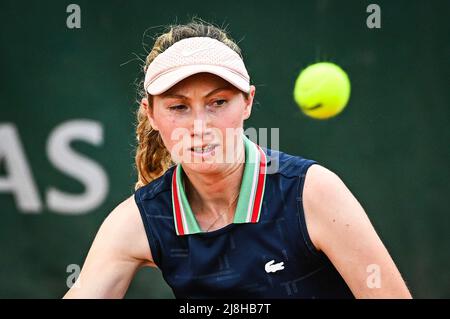 Paris, Frankreich. 16.. Mai 2022. Cristina BUCSA aus Frankreich während des Qualifying Day One von Roland-Garros 2022, French Open 2022, Grand Slam Tennisturnier am 16. Mai 2022 im Roland-Garros-Stadion in Paris, Frankreich - Foto Matthieu Mirville/DPPI Credit: DPPI Media/Alamy Live News Stockfoto