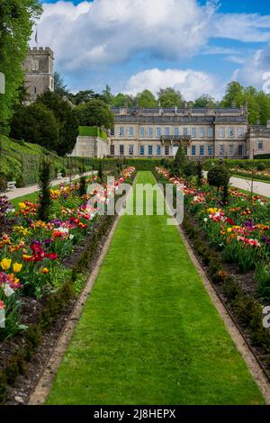 Dyrham Park ist ein barockes englisches Landhaus in einem alten Hirschpark in der Nähe des Dorfes Dyrham in South Gloucestershire, England. Stockfoto